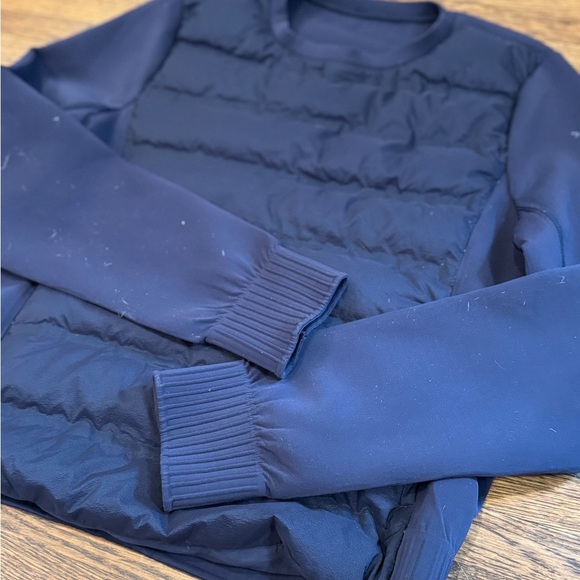 Lululemon Athletica Crew Down & Around Goose Down Quilted Sweatshirt Size 6 - Picture 2 of 14